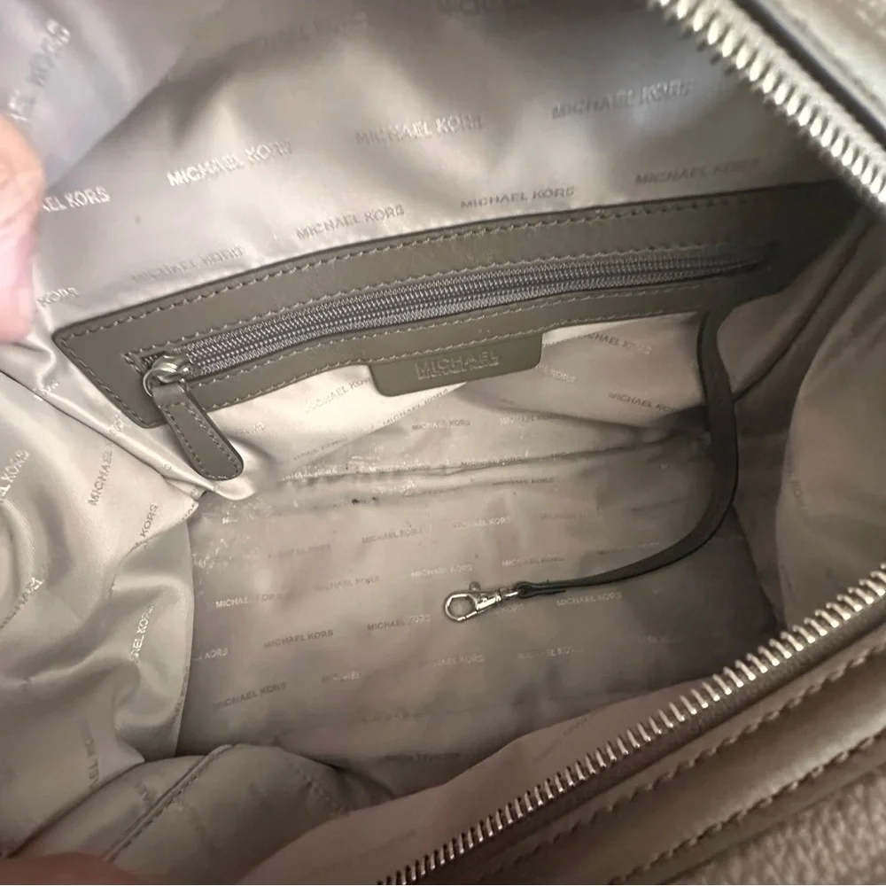 Michael Kors Bedford Pebbled Leather Satchel Bag With Tassels - Taupe - Picture 5 of 13